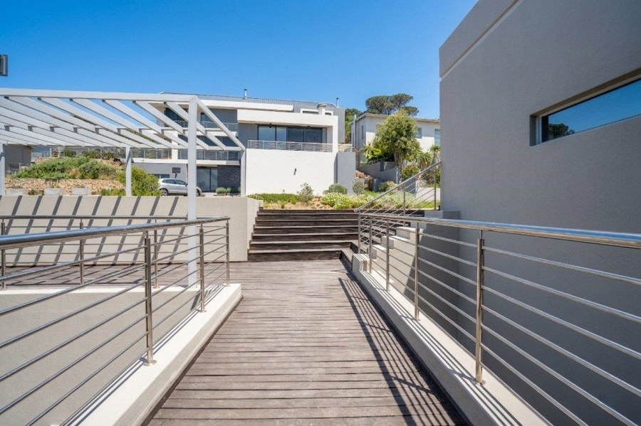 5 Bedroom Property for Sale in Fairhaven Country Estate Western Cape